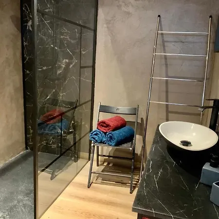 Appartement Duplex Sur Les Toits Du Village